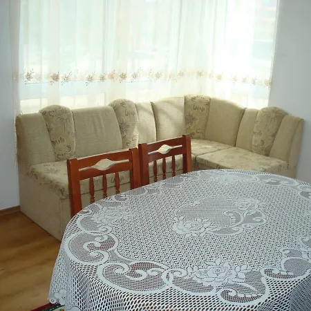 Apartment Violet Garden